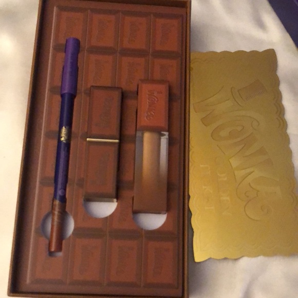 Glamlite x Willy Wonka 3PC Lip Kit Liner Lipstick & Lipgloss + Golden Ticket NIB - Picture 14 of 16